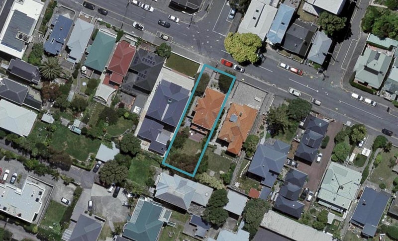 62 Majoribanks Street, Mount Victoria, Wellington - Carousel 1