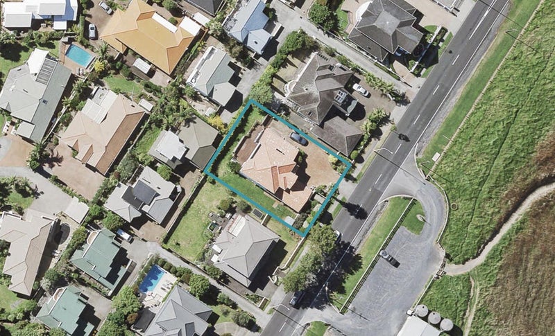 137 Somerville Road, Somerville, Auckland - Carousel 1