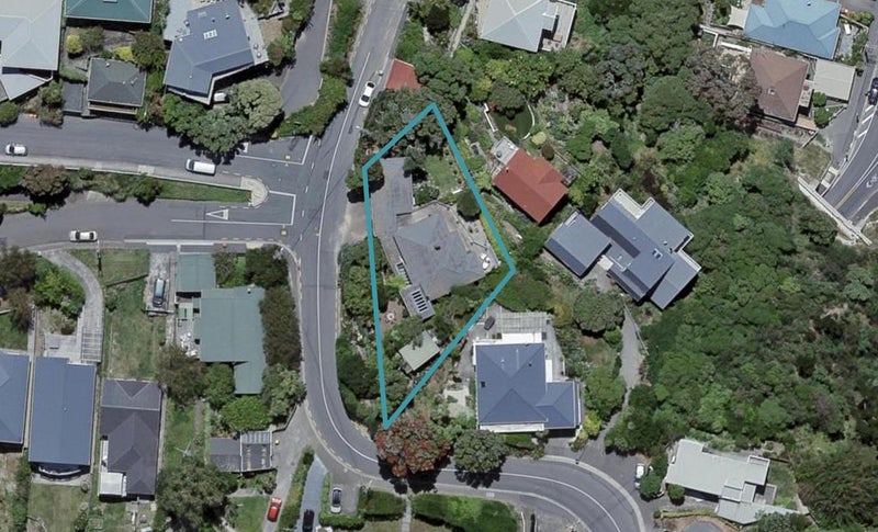 3 Beacon Hill Road, Seatoun, Wellington - Carousel 1