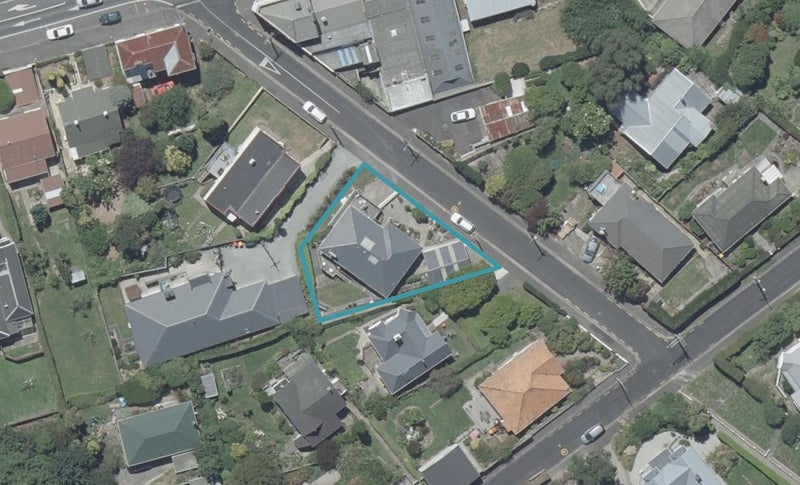 41 Hereford Street, Kaikorai, Dunedin - Carousel 1