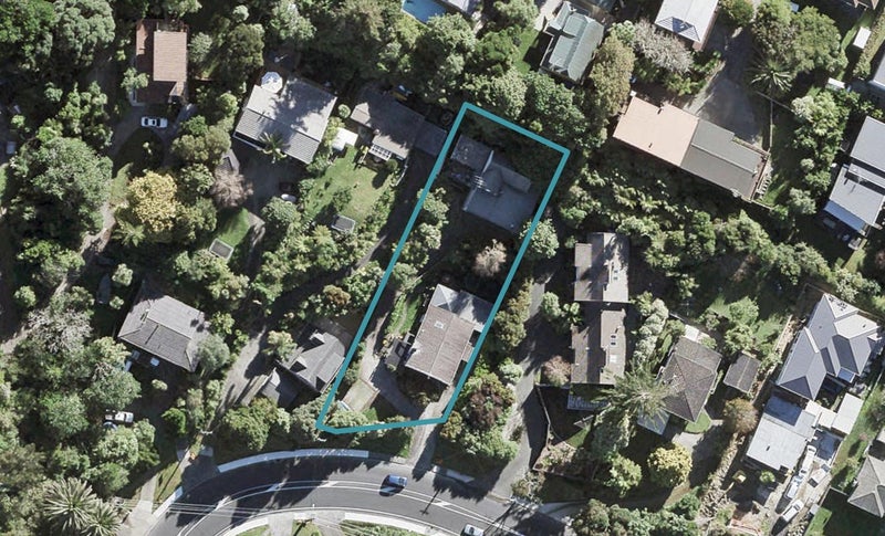 1/812 Beach Road, Browns Bay, Auckland - Carousel 1