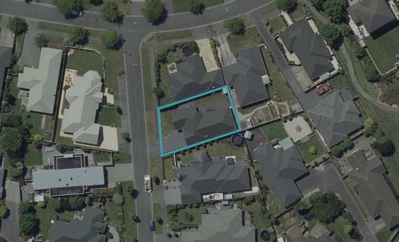 1 Bernadette Street, Aidanfield, Christchurch - Carousel 1