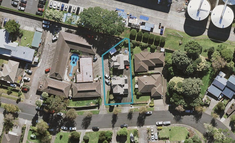 10A Vagus Place, Royal Oak, Auckland - Carousel 1