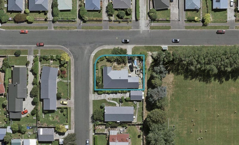 203 Lamond Street East, Hargest, Invercargill - Carousel 1