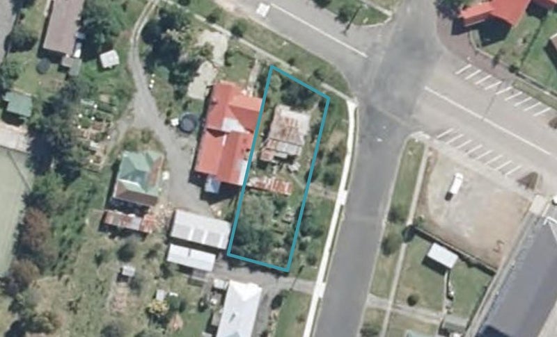 25 Bruce Street, Hunterville - Carousel 1