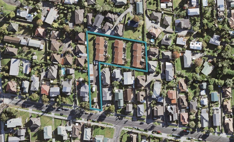 6/14 New Windsor Road, Avondale, Auckland - Carousel 1