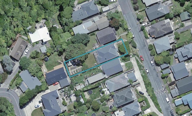 91 Nottingham Street, Karori, Wellington - Carousel 1