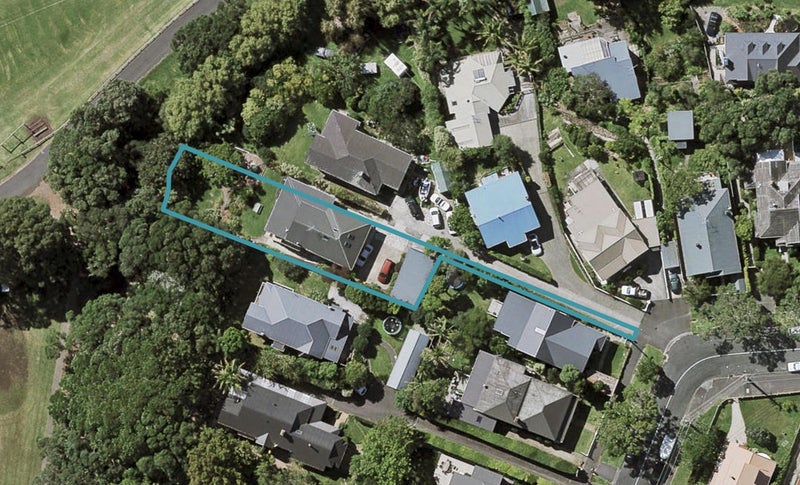 45 Glen Road, Stanley Point, Auckland - Carousel 1