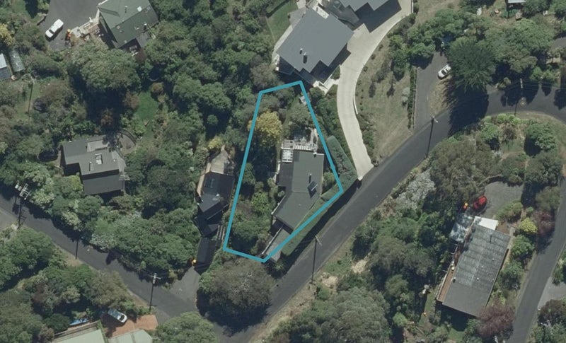 19 Irvine Road, The Cove, Dunedin - Carousel 1