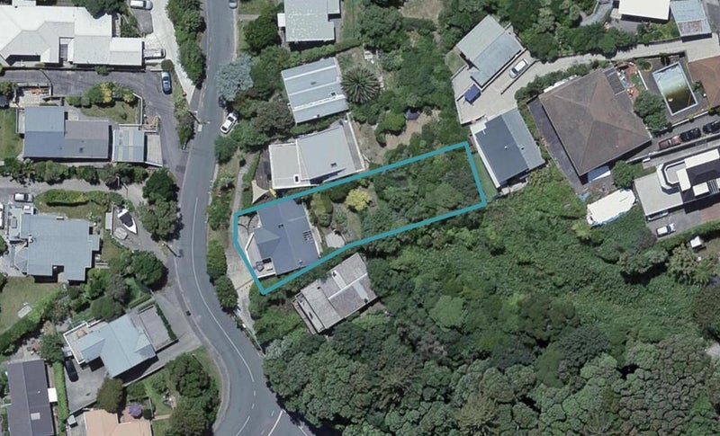 114 Totara Road, Miramar, Wellington - Carousel 1