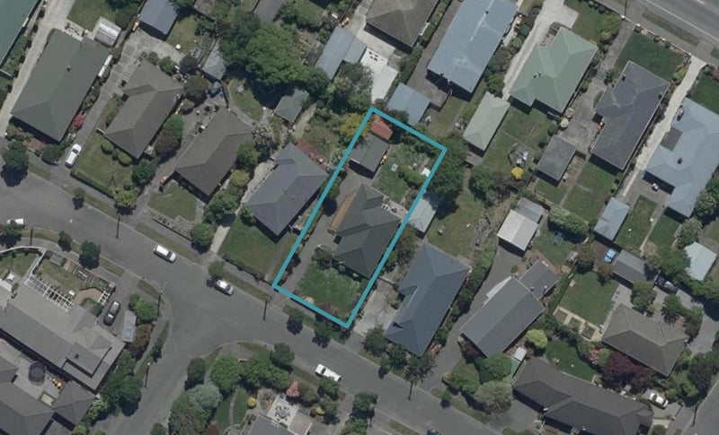 8 Sandringham Place, Bryndwr, Christchurch - Carousel 1