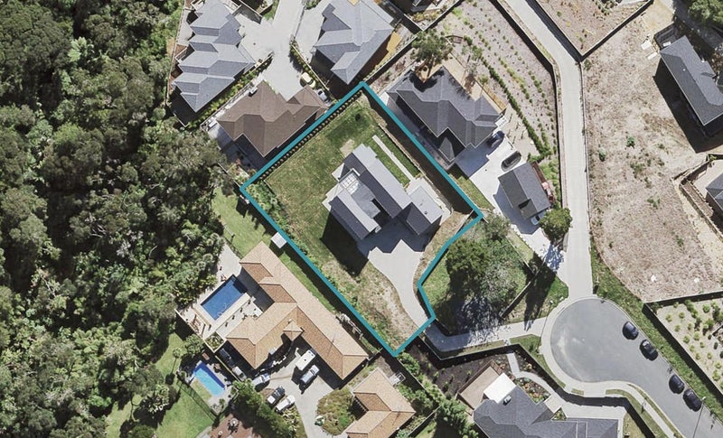 32 Blacks Road, Greenhithe, Auckland - Carousel 1