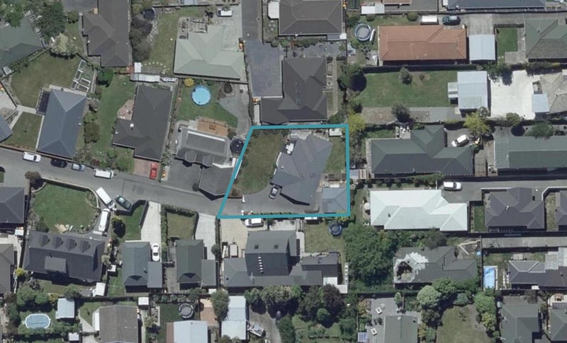 37 Beauford Place, Parklands, Christchurch - Carousel 1