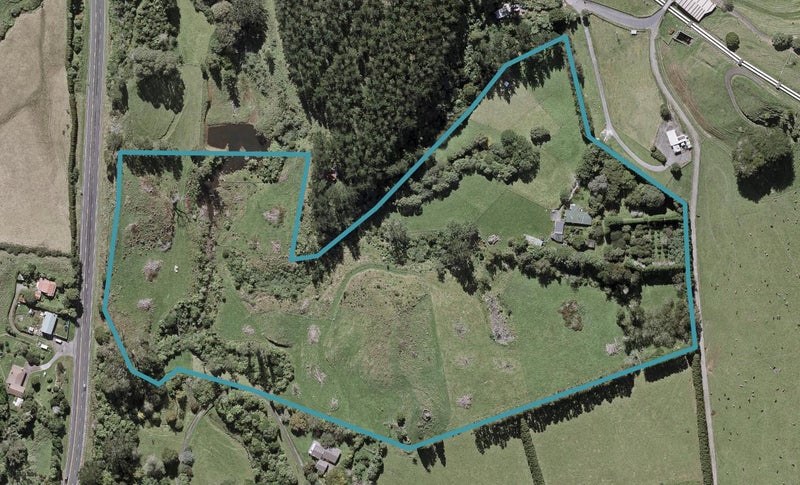 50 Hydro Road, Burgess Park, New Plymouth - Carousel 1