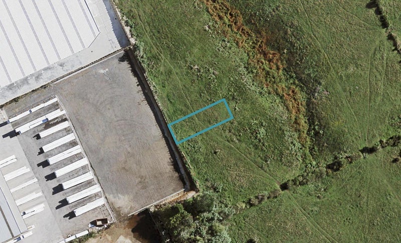 77 Katikati Drive, Manurewa, Auckland - Carousel 1