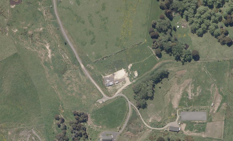 4B Braeside, East Taieri, Mosgiel - Carousel 1