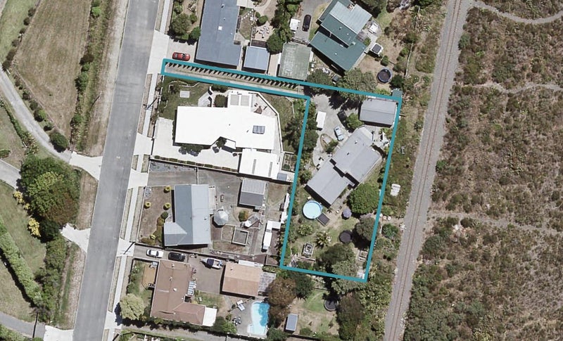 52 Rogers Road, Bay View, Napier - Carousel 1