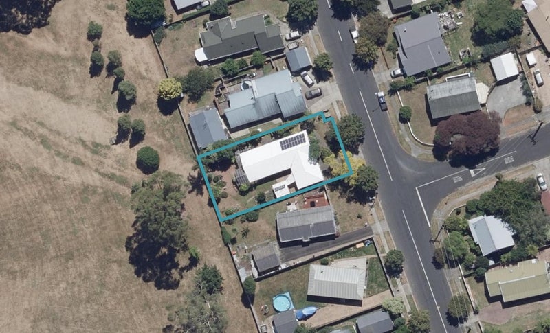 37 Raymond Street, Fairview Downs, Hamilton - Carousel 1