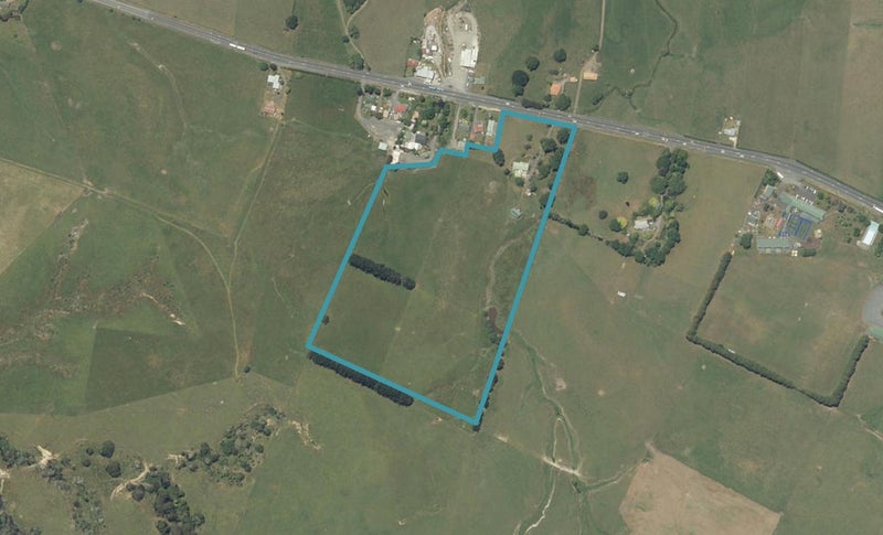2164 State Highway 2, Maramarua - Carousel 1