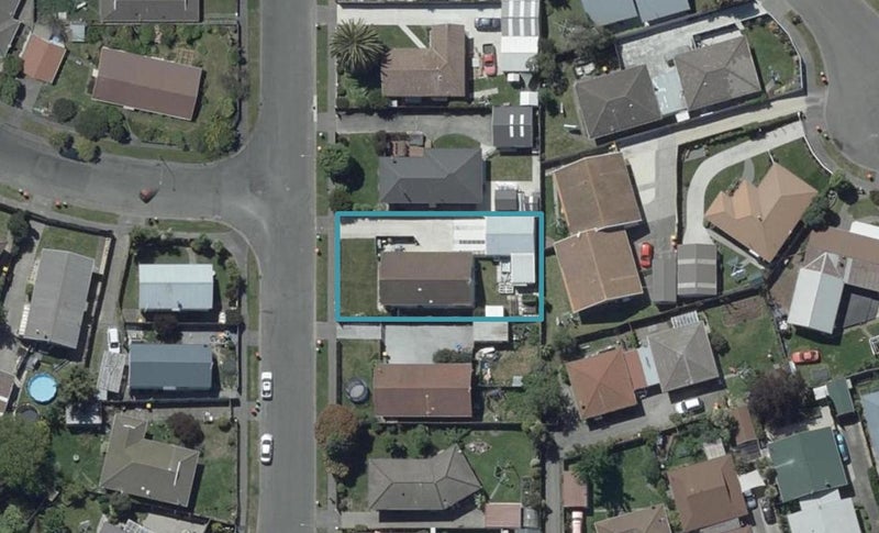 12 Korora Street, Bromley, Christchurch - Carousel 1