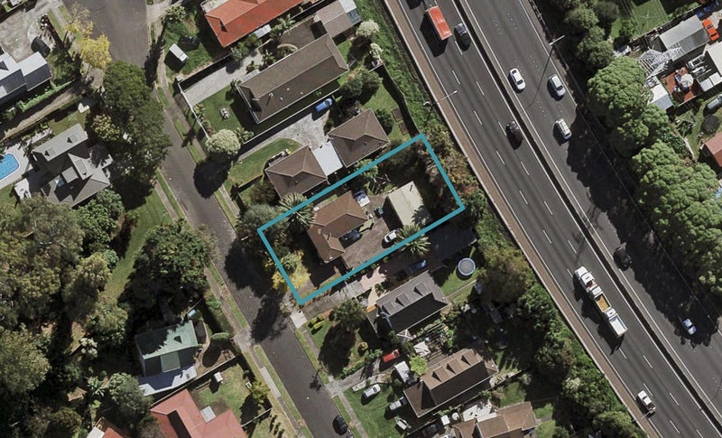 13 Kakapo Place, Papatoetoe, Auckland - Carousel 1