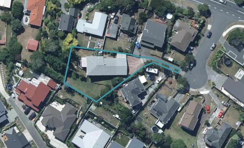 6 The Haven, Whitby, Porirua - Carousel 1