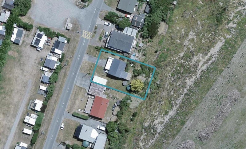 50 Lake Ferry Road, Lake Ferry, Featherston - Carousel 1