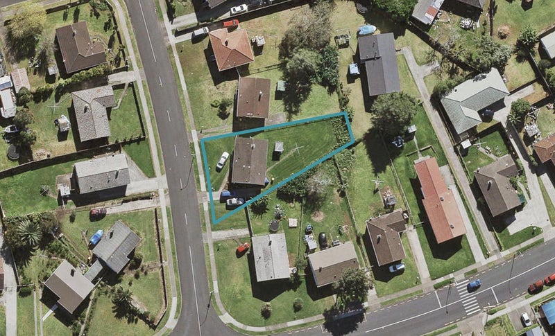 72 Valiant Street, Mangere, Auckland - Carousel 1