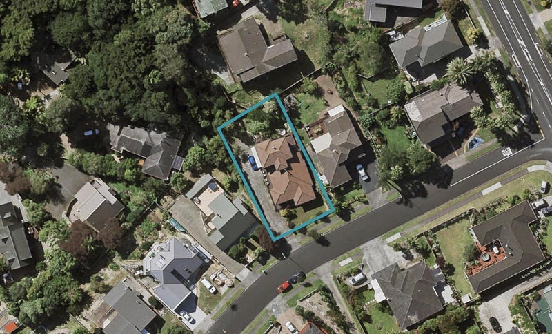 5 Ewhurst Place, Goodwood Heights, Auckland - Carousel 1