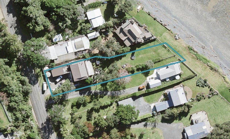 1810 East Coast Road, Pokeno - Carousel 1