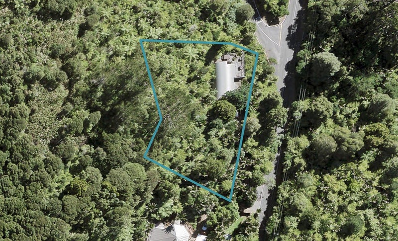 199 Shaw Road, Titirangi, Auckland - Carousel 1