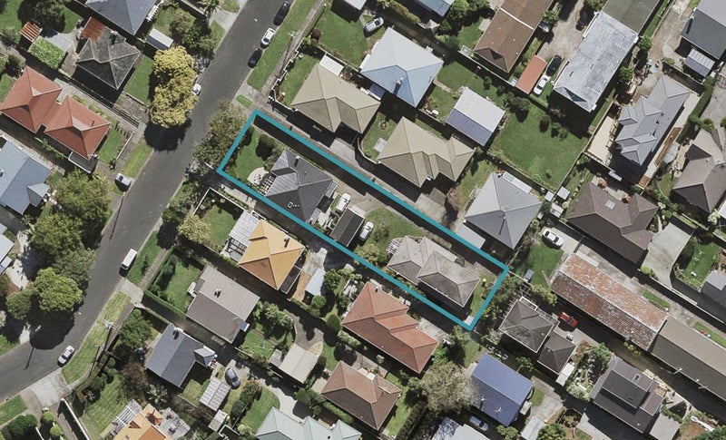 59 Amaru Road, One Tree Hill, Auckland - Carousel 1