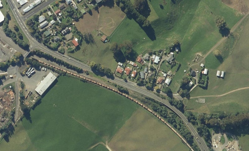150 Taupo Street, Putāruru - Carousel 1