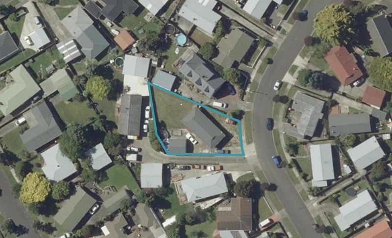 6 Hilton Grove, Kelvin Grove, Palmerston North - Carousel 1