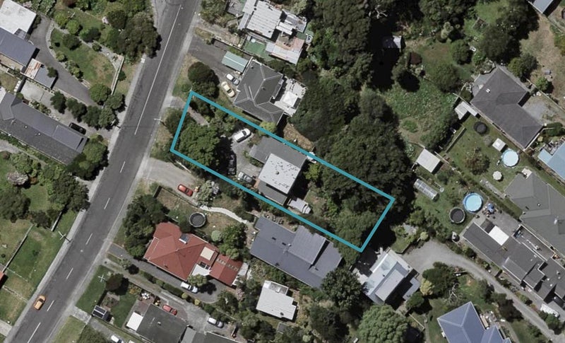 10 Kiwi Road, Raumati Beach, Paraparaumu - Carousel 1