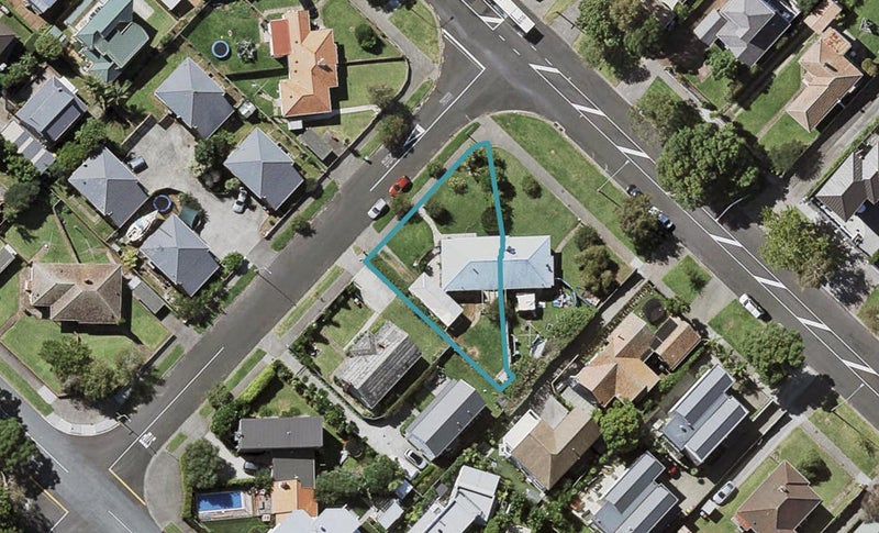 63 Ngaio Street, Orakei, Auckland - Carousel 1