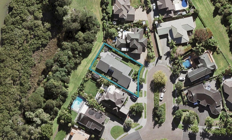 4 Centaur Close, Albany, Auckland - Carousel 1