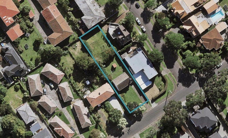 18 Raurenga Avenue, Royal Oak, Auckland - Carousel 1