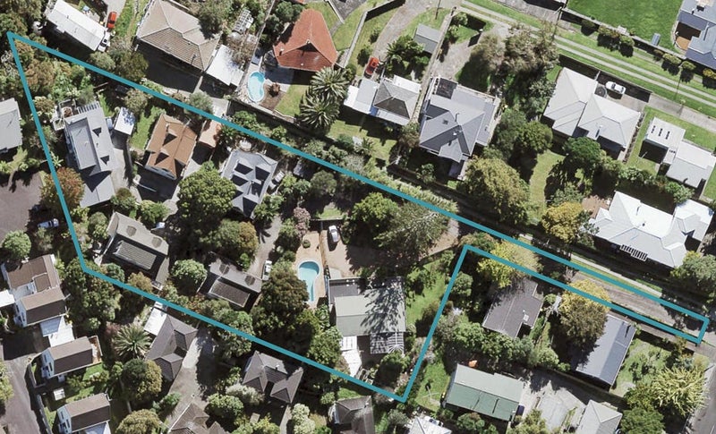 6/0 Salisbury Road, Birkdale, Auckland - Carousel 1