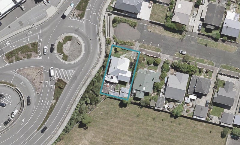 4 Hume Street, Alicetown, Lower Hutt - Carousel 1