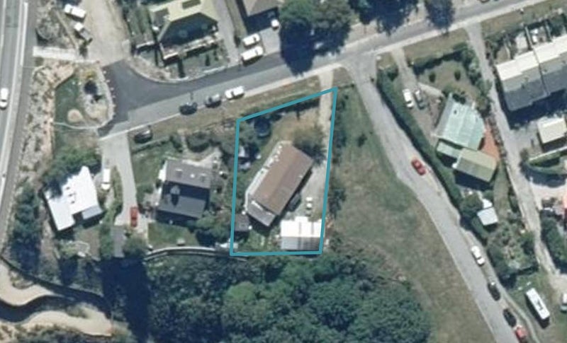 3 Robertson Street, Frankton, Queenstown - Carousel 1
