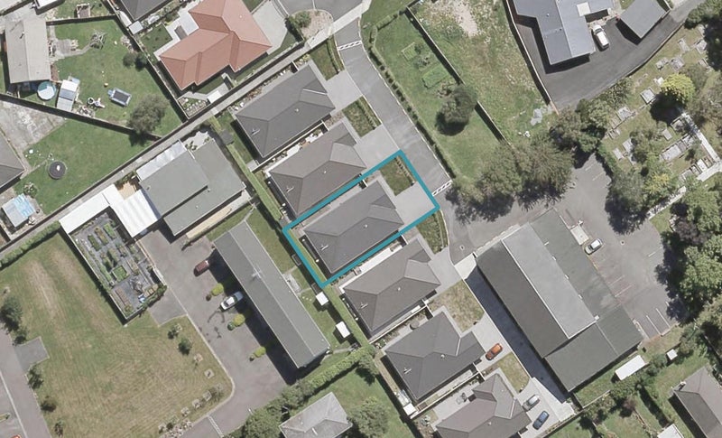 5 Smallfield Lane, Trentham, Upper Hutt - Carousel 1