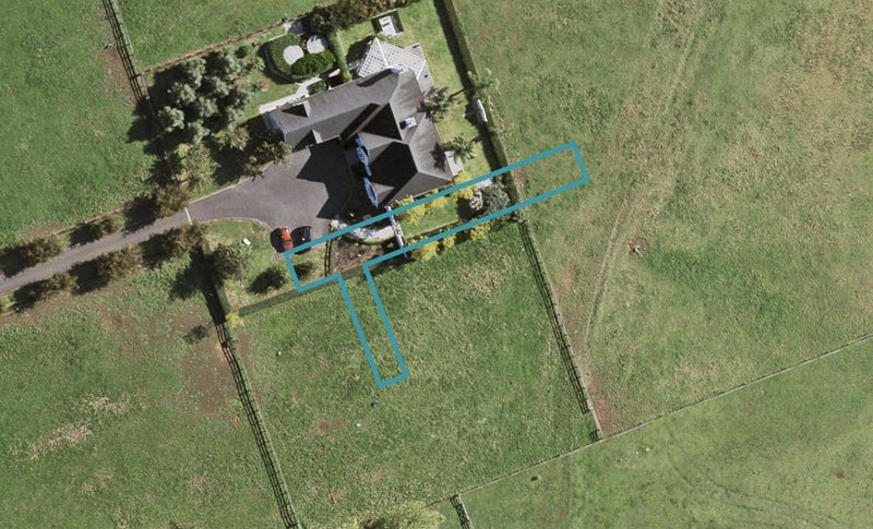 95 Tributary Parade, Karaka, Papakura - Carousel 1