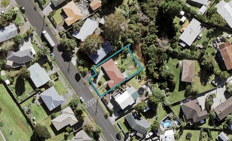 105 Holly Street, Avondale, Auckland - Carousel 1