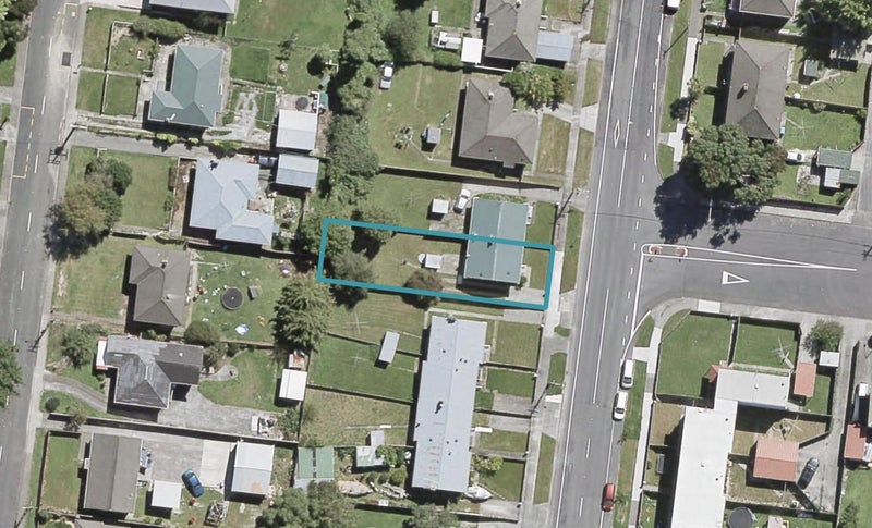 214 George Street, Stokes Valley, Lower Hutt - Carousel 1