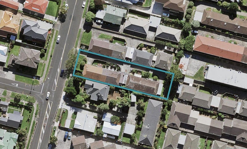 1/48 Fowlds Avenue, Sandringham, Auckland - Carousel 1