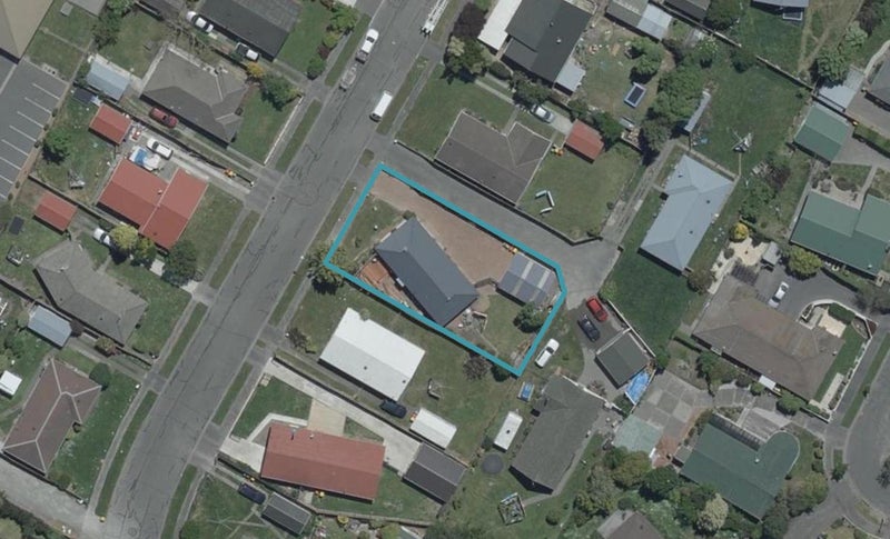 10 Ian Place, Bishopdale, Christchurch - Carousel 1