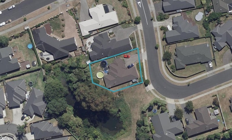 6 Malbec Place, Rototuna, Hamilton - Carousel 1