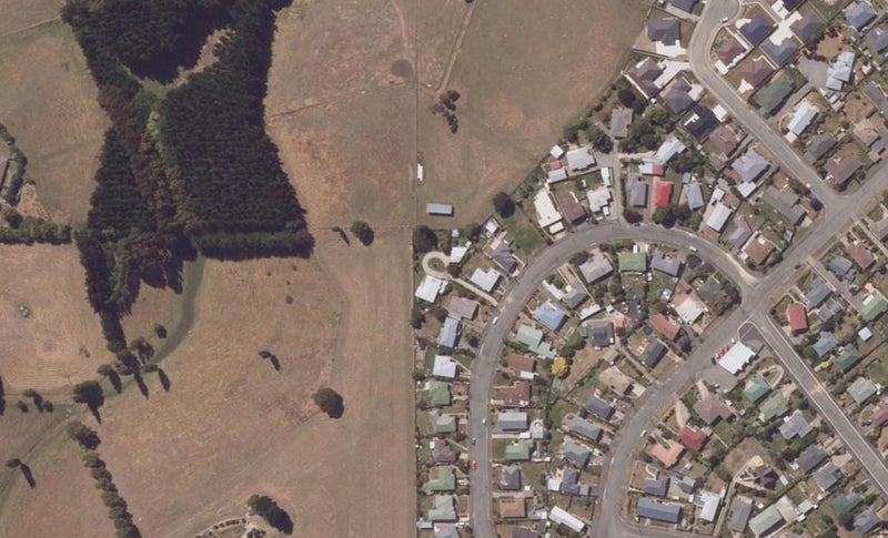 32 Glendale Crescent, Holmes Hill, Oamaru - Carousel 1
