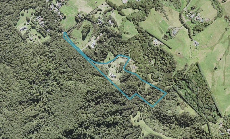 96 Grassmere Road, Henderson Valley, Auckland - Carousel 1